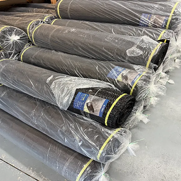 Greenhouse Debris Collection Tarp Structure Details